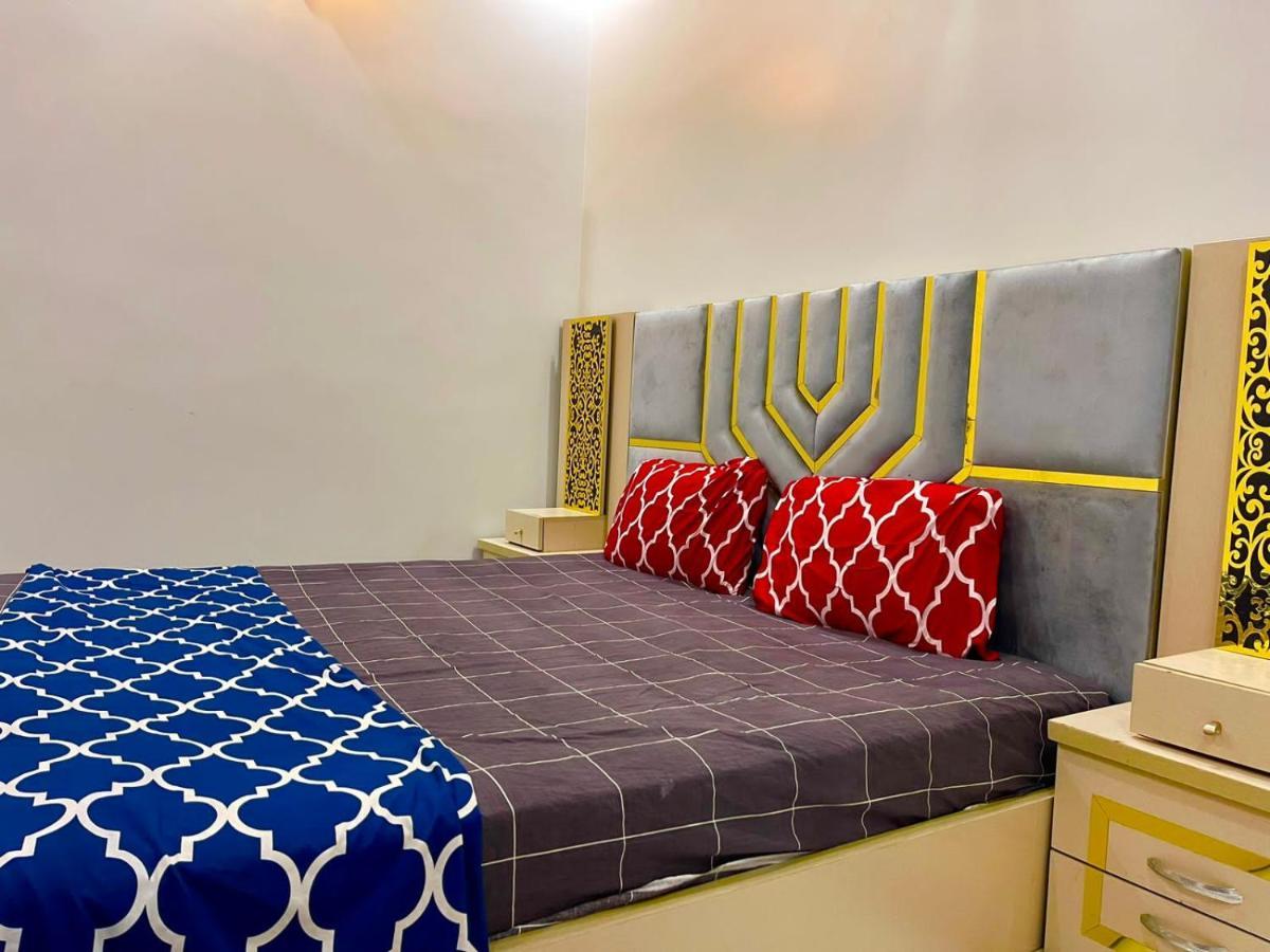 Gulshan Guest House カラチ エクステリア 写真
